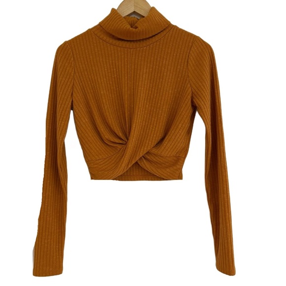 Urban Outfitters Tops - URBAN OUTFITTERS Women's Orange Ribbed Twist Front Long Sleeve Crop Top